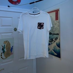 Hollister t-shirt with flower chest pocket